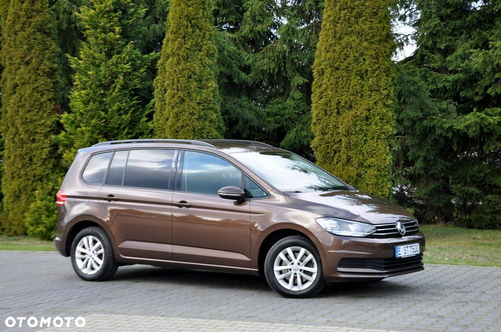 Volkswagen Touran - 4