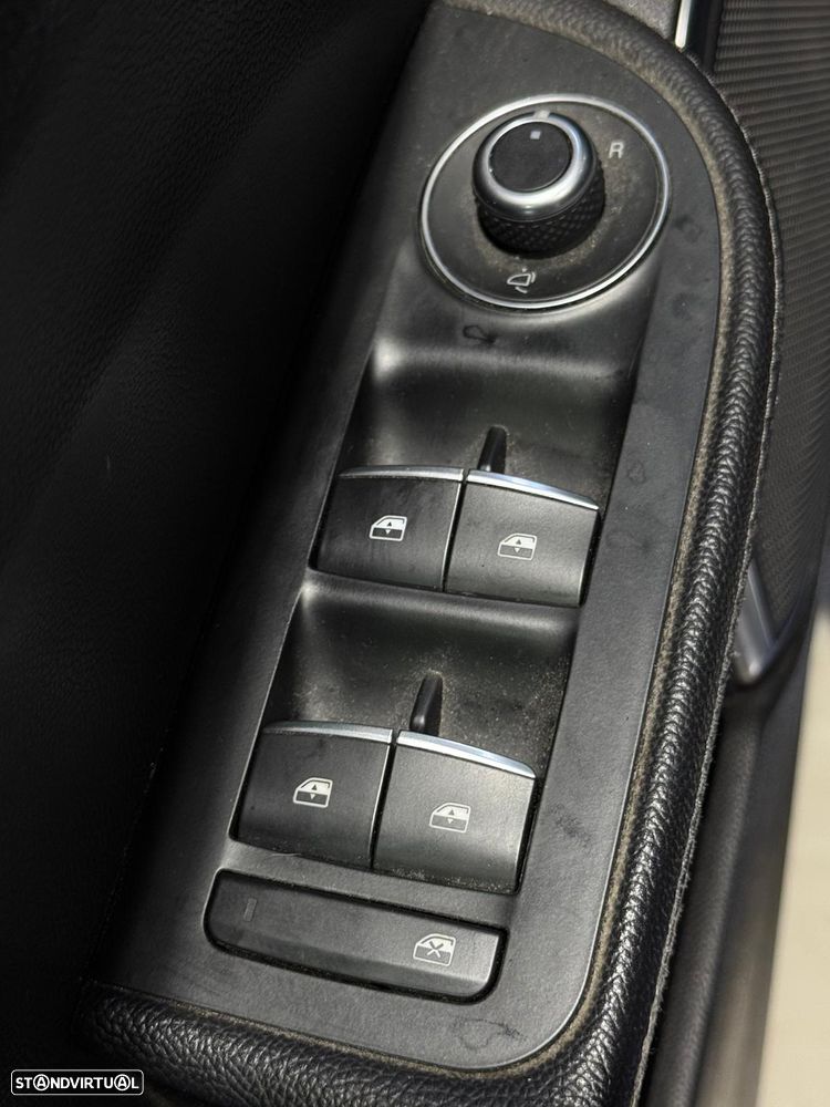 Alfa Romeo Giulia 2.2 D Sprint AT8 - 19