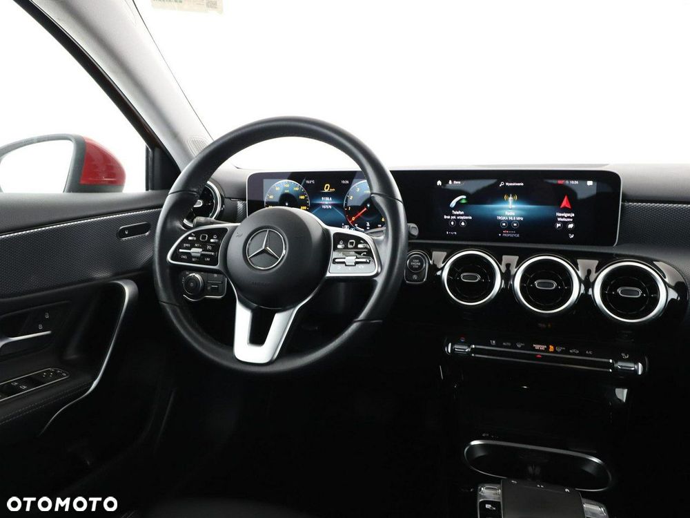 Mercedes-Benz Klasa A 220 7G-DCT Progressive - 17