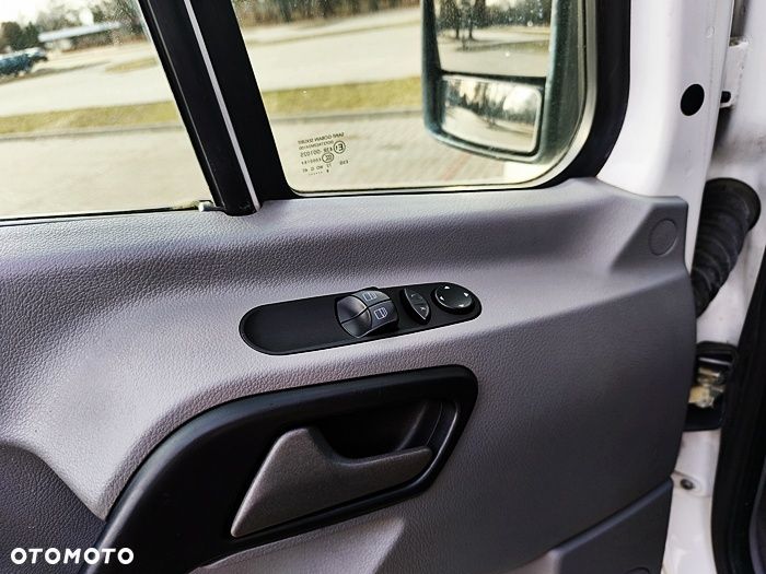 Volkswagen Crafter - 29