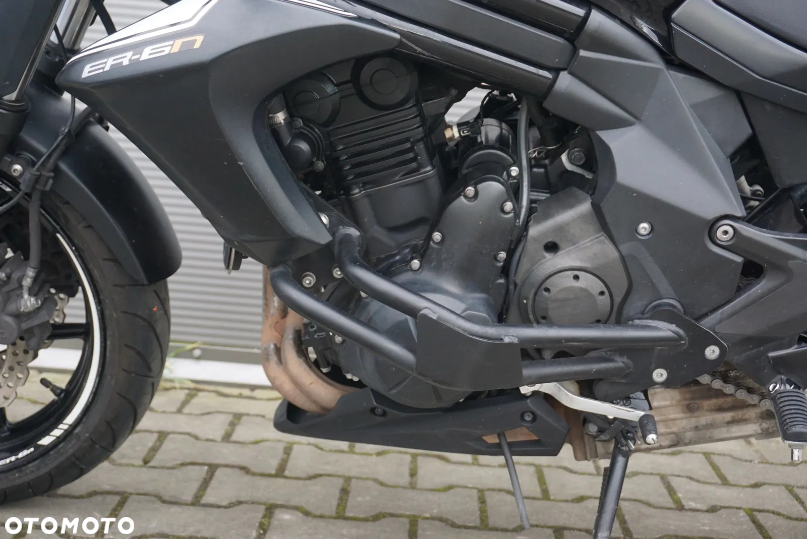 Kawasaki ER - 19