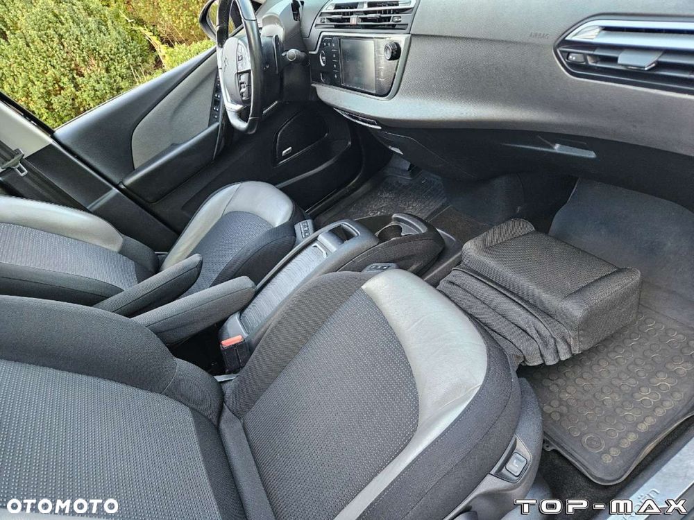 Citroën C4 Grand Picasso - 24