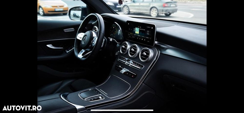 Mercedes-Benz GLC - 9