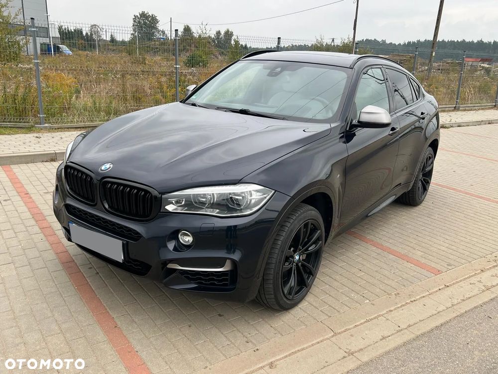 BMW X6 M50d - 10
