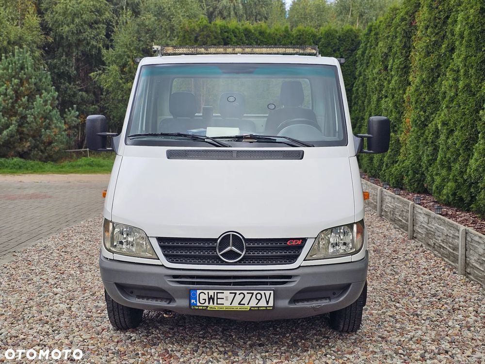 Mercedes-Benz Sprinter - 16