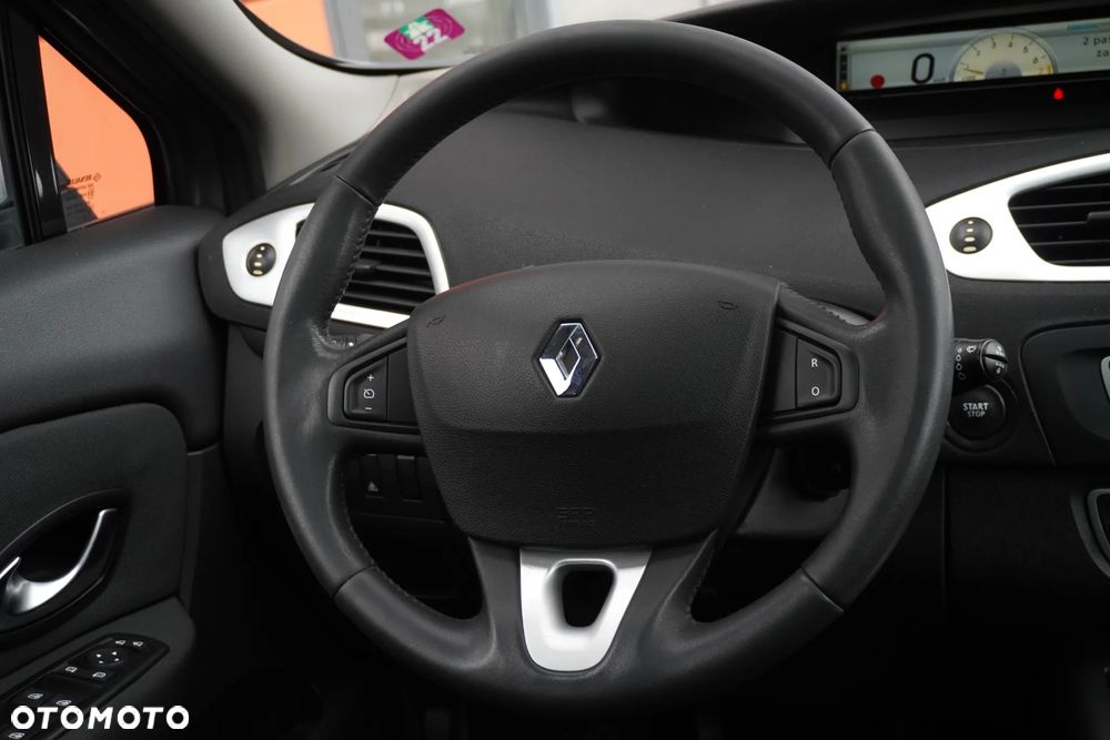 Renault Grand Scenic TCe 130 Luxe - 24
