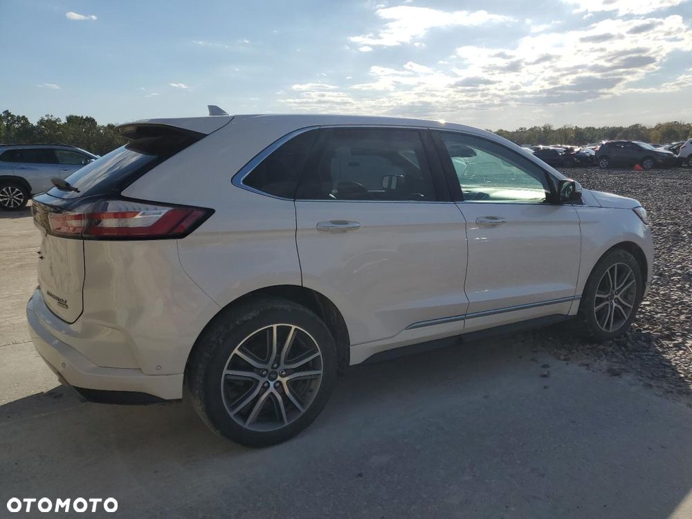 Ford Edge 2.0 EcoBlue Bi-Turbo 4x4 Titanium - 4