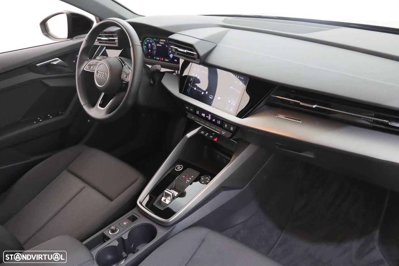 Audi A3 Sportback 40 TFSIe Advanced - 4