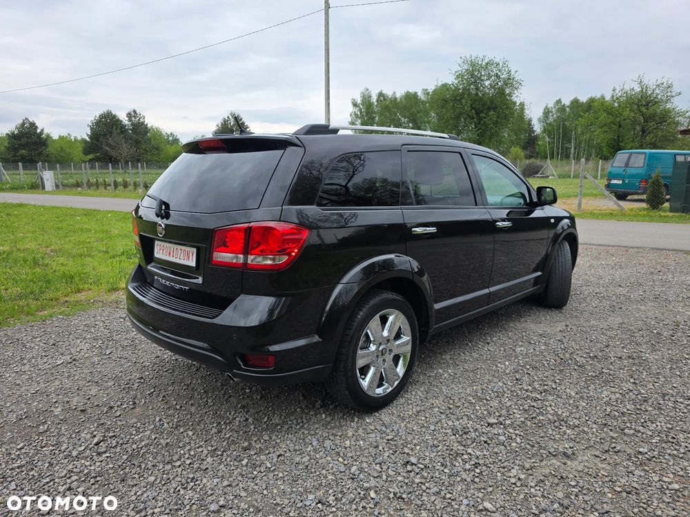 Fiat Freemont 2.0 Multijet 16V DPF Automatik Allrad Lounge - 6