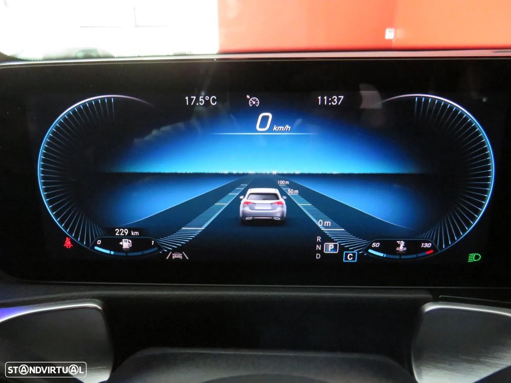 Mercedes-Benz GLB 200 d AMG Line - 22