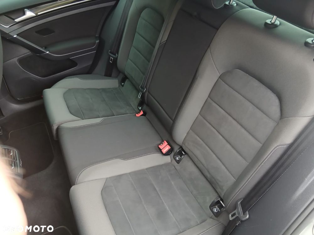 Volkswagen Golf 1.4 TSI (BlueMotion Technology) DSG Highline - 28