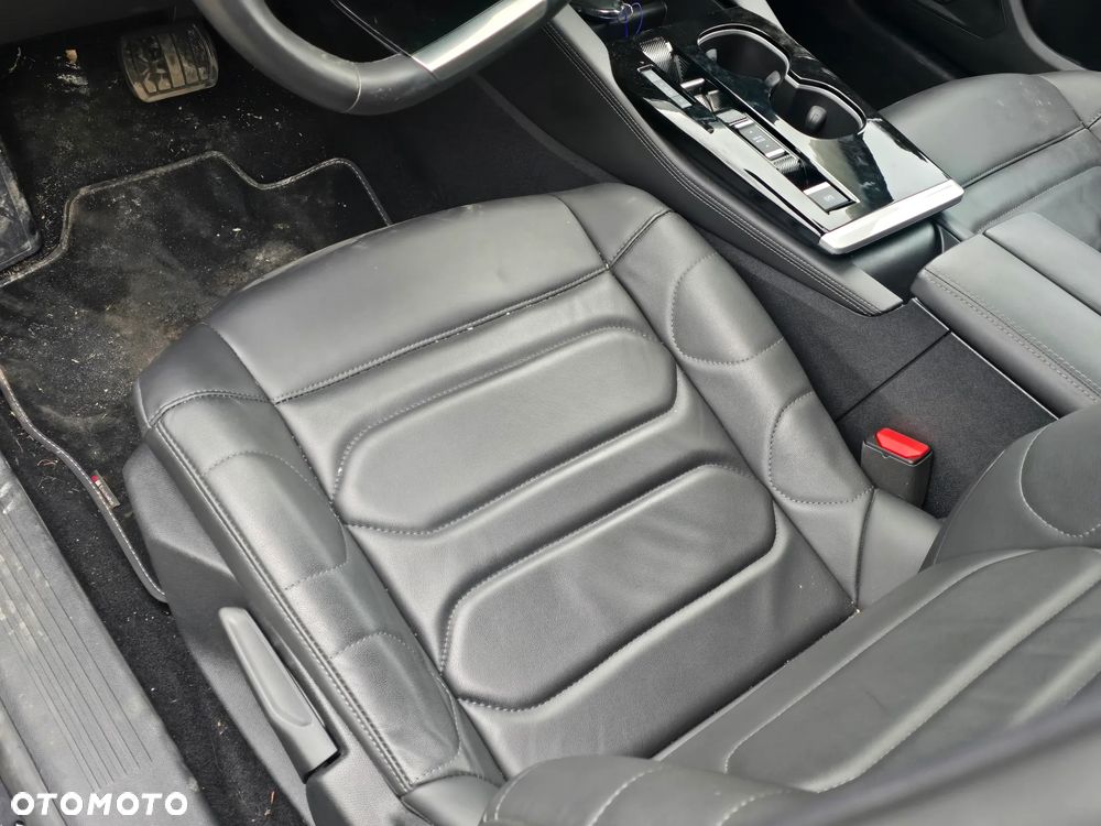 Citroën C5X PureTech 130 Start&Stop EAT8 FEEL PACK - 13