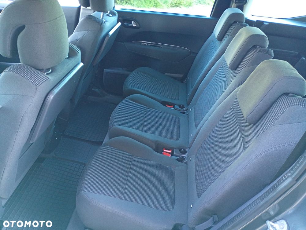 Peugeot 5008 HDI 115 Allure - 16