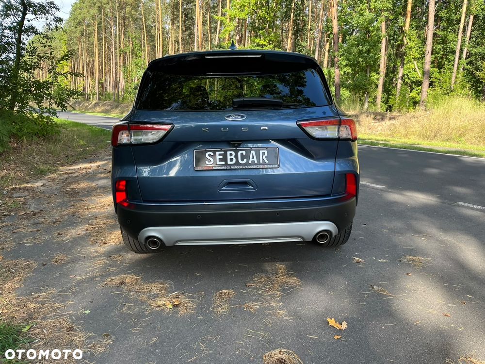 Ford Kuga - 10