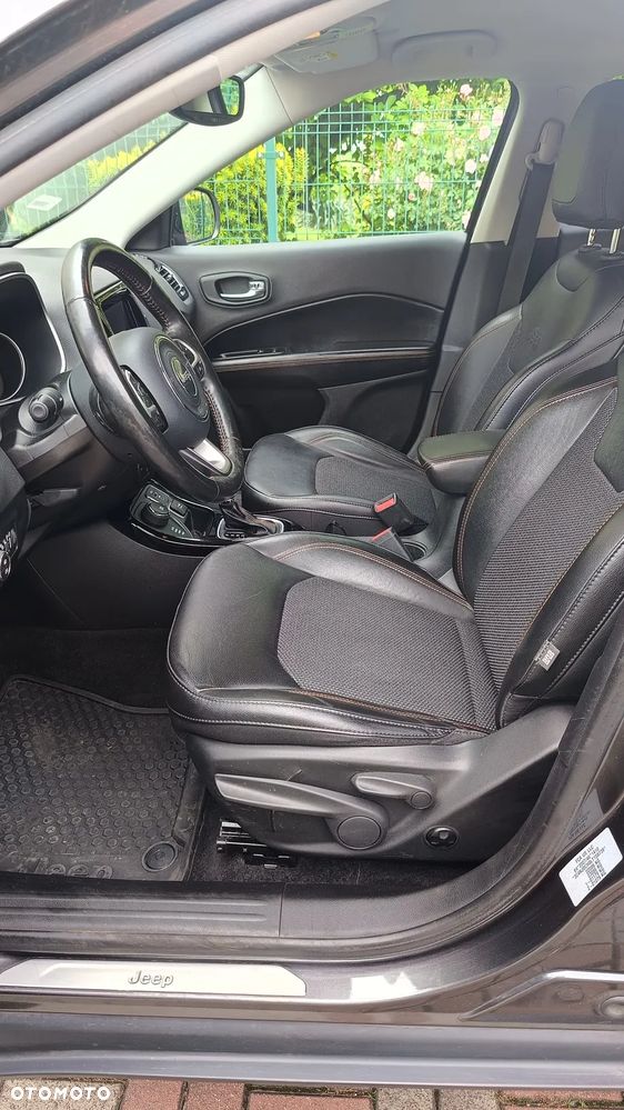 Jeep Compass 1.4 TMair Limited 4WD S&S - 9