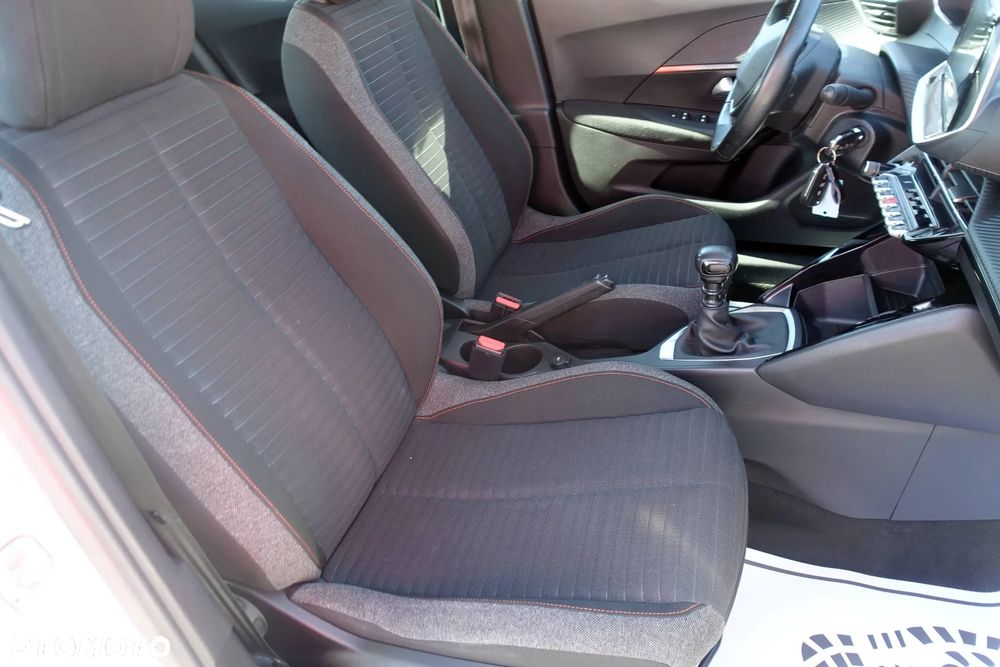 Peugeot 2008 PureTech 100 Stop&Start Active Pack - 13