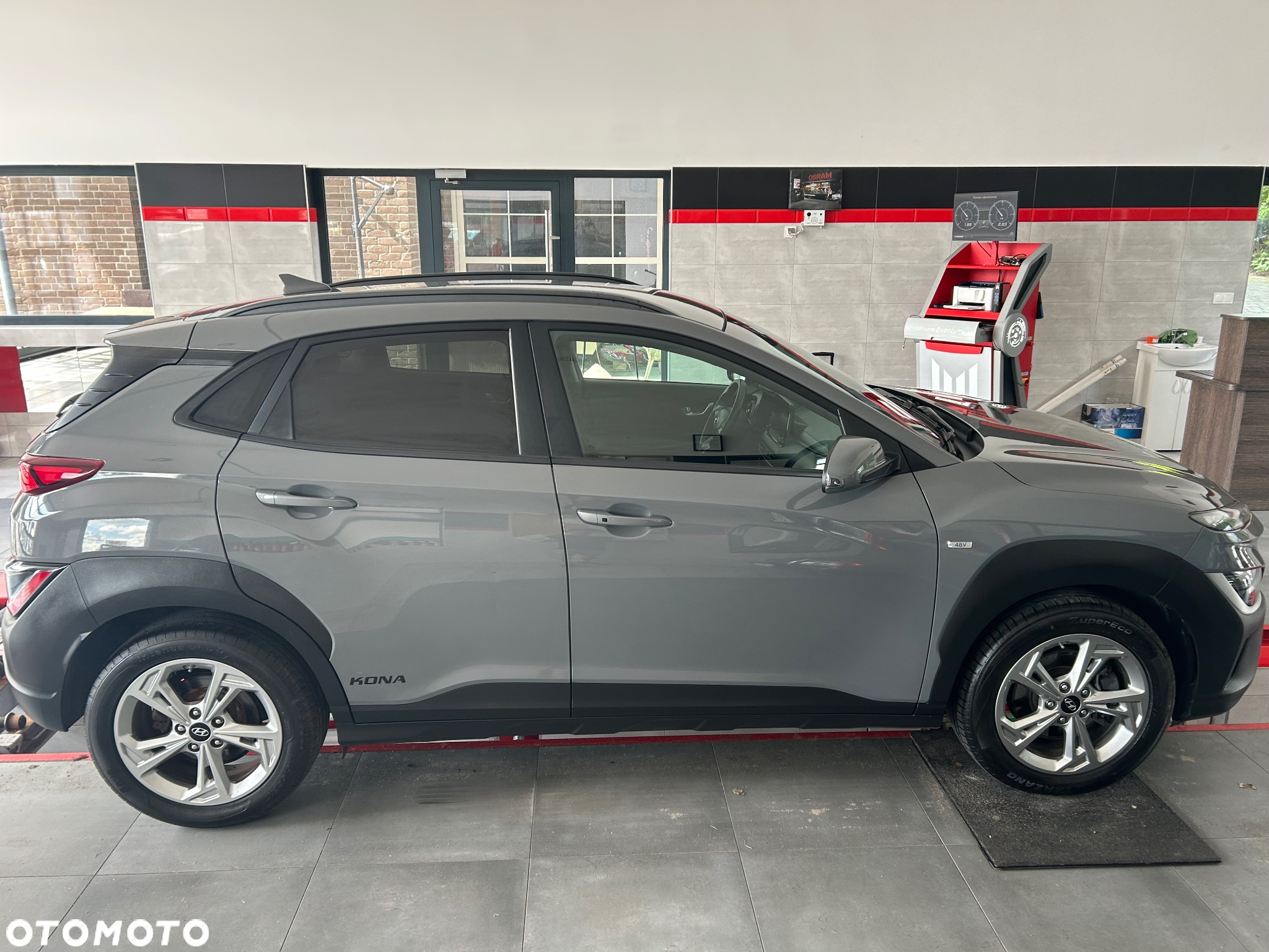 Hyundai Kona 1.6 GDI DCT Hybrid Premium - 10