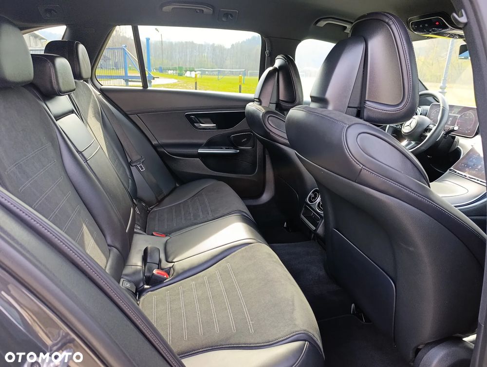 Mercedes-Benz Klasa C 220 d 9G-TRONIC AMG Line - 17