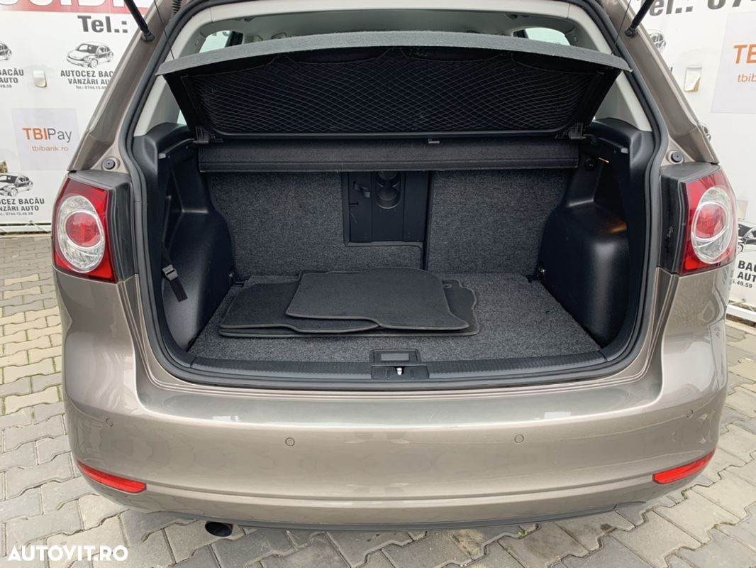Volkswagen Golf Plus 1.2 TSI DSG Comfortline - 11