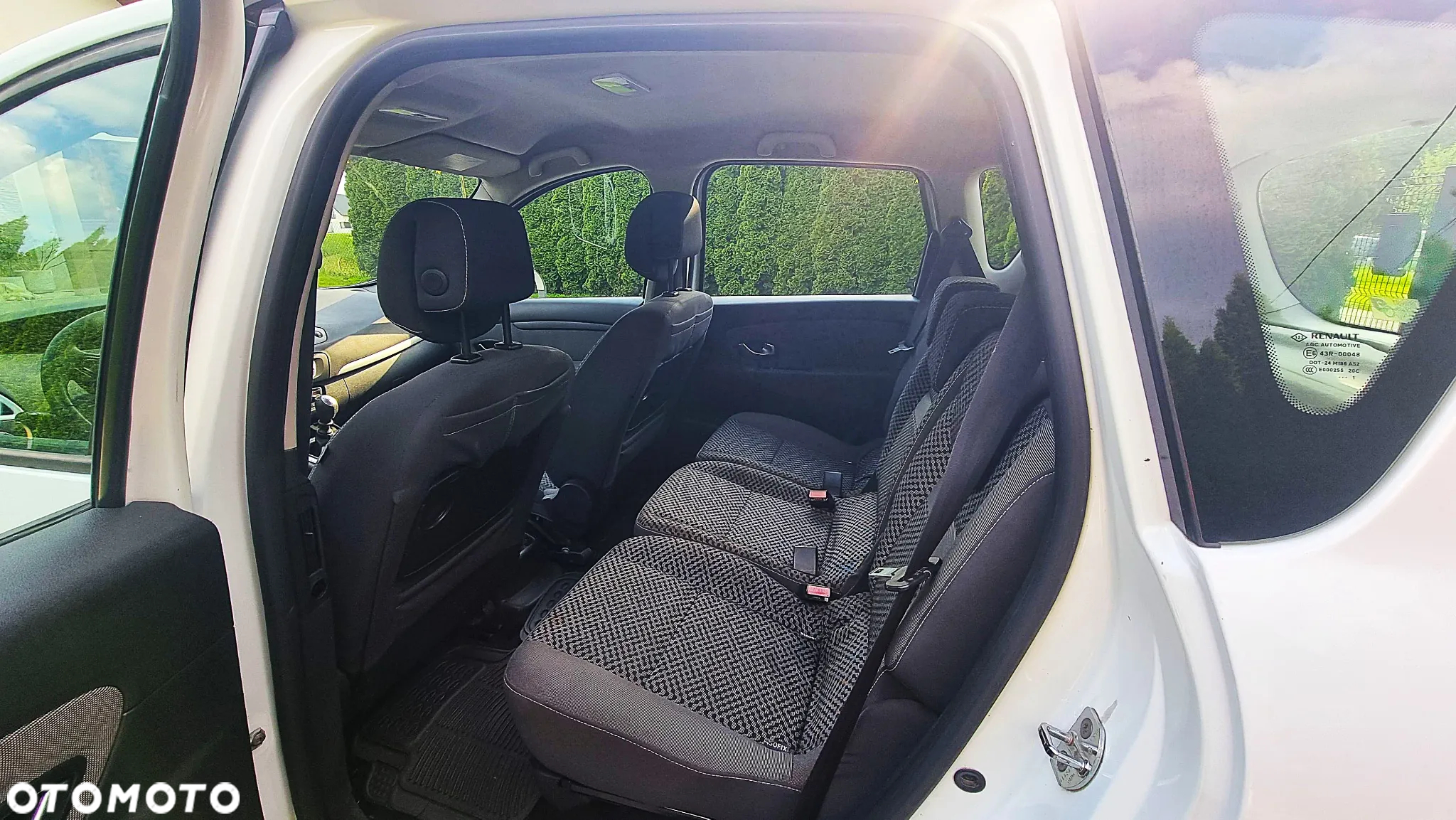 Renault Scenic 1.5 dCi Energy Limited EU6 - 14