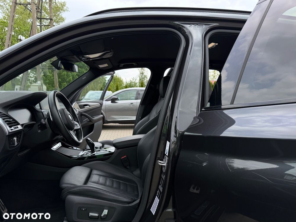BMW X3 sDrive18d M Sport - 33