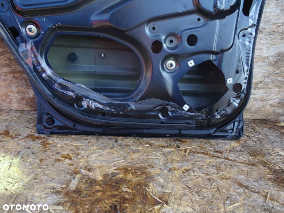 DRZWI LEWY TYŁ SUBARU FORESTER I 2.0 LAK: 8G6 - 5