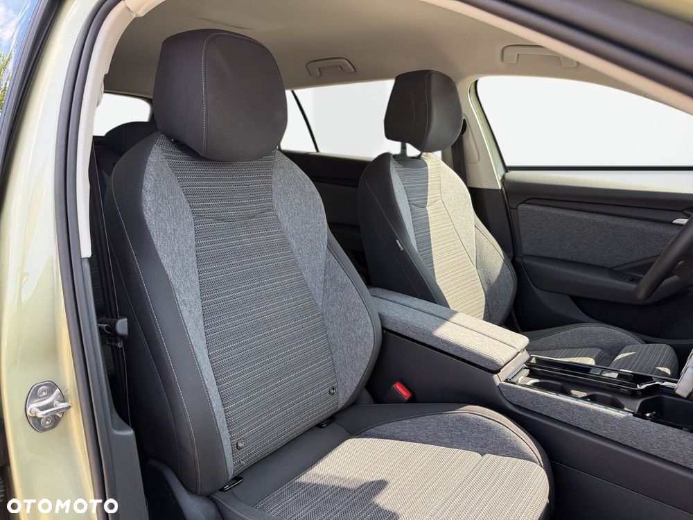 Skoda Superb 1.5 TSI mHEV Selection DSG - 41