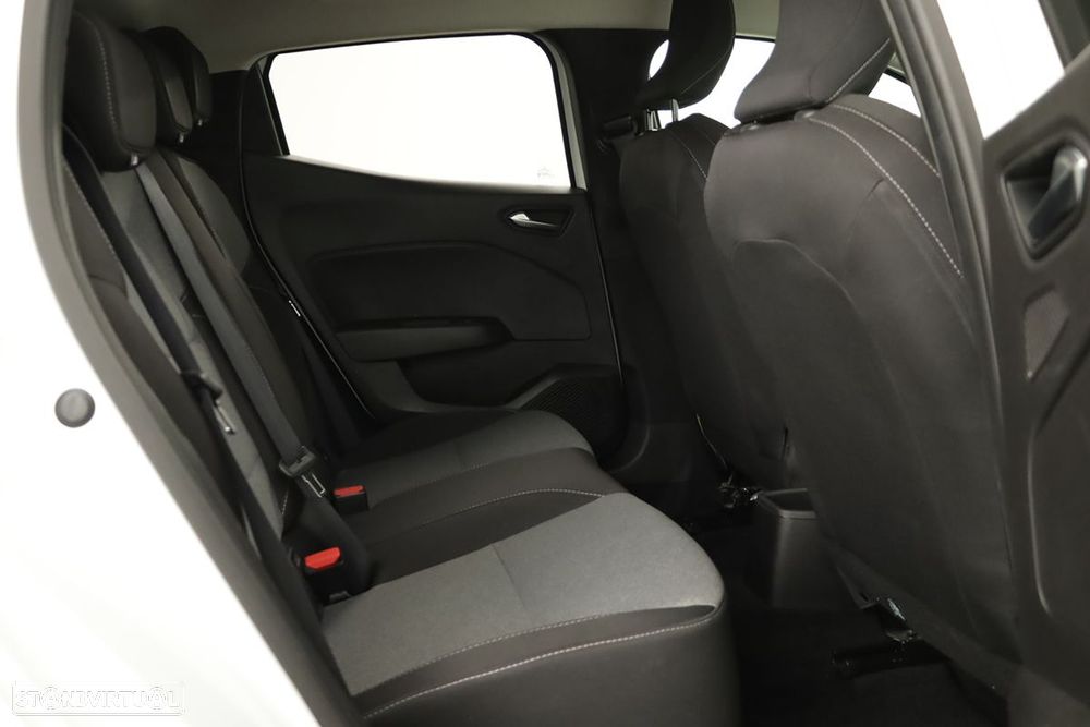 Renault Clio 1.0 TCe Evolution - 22