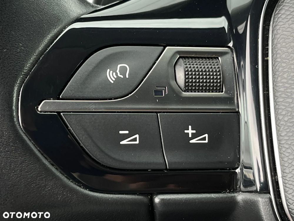 Peugeot 508 SW Plug-In Hybrid 225 e-EAT8 Allure - 24