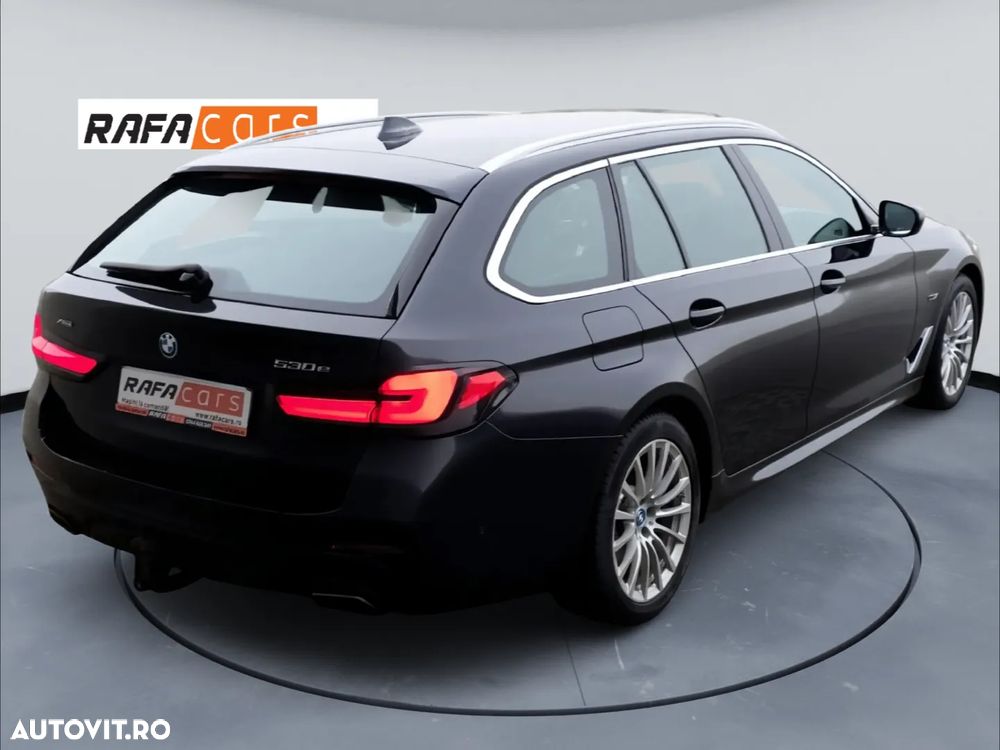 BMW Seria 5 530e xDrive AT PHEV - 3
