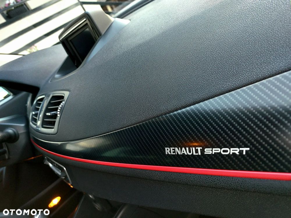 Renault Megane - 11