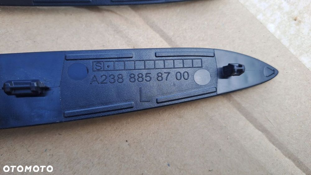 MERCEDES E COUPE C238 AMG ZAŚLEPKA LISTWA ZDERZAKA LEWA PRAWA A2388858800 - 3