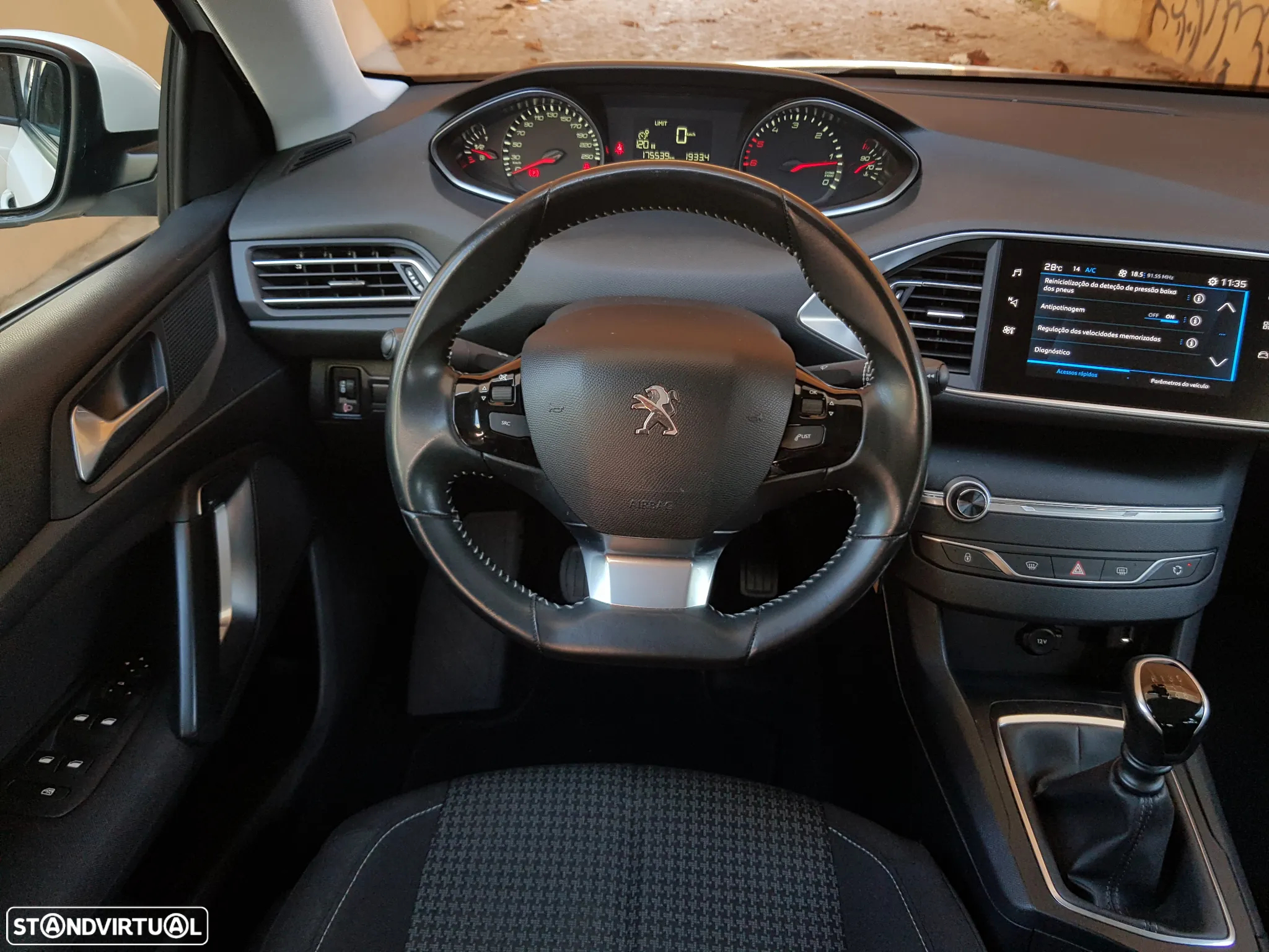 Peugeot 308 1.5 BlueHDi Style - 45