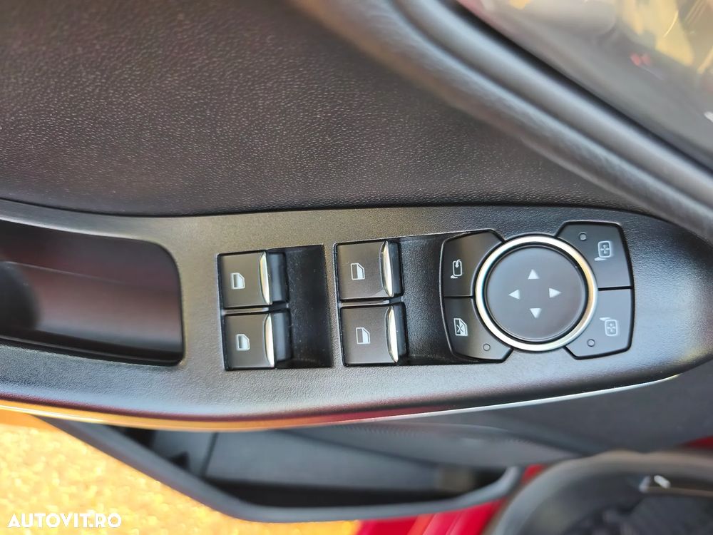 Ford Fiesta 1.0 EcoBoost Titanium - 17