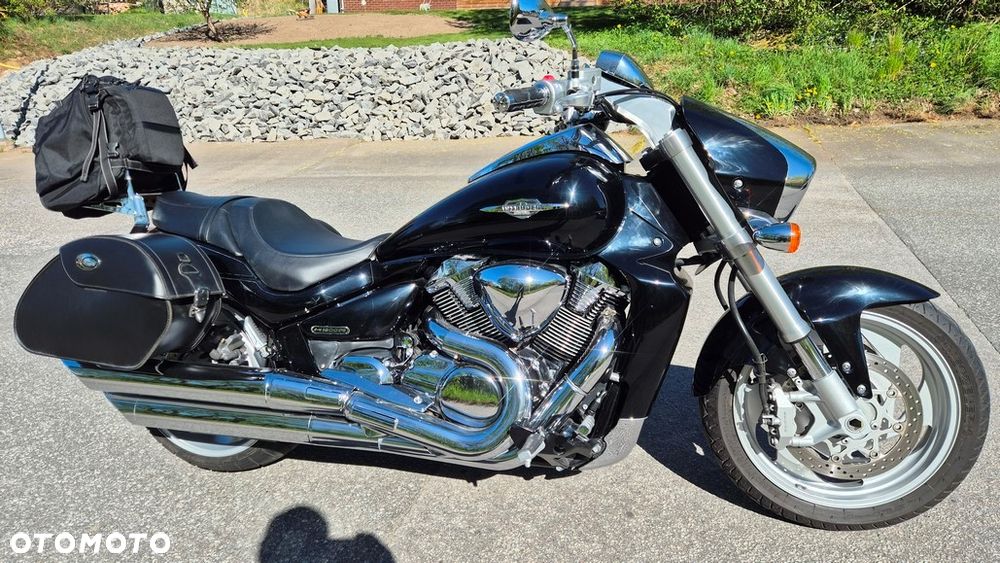 Suzuki Intruder - 4