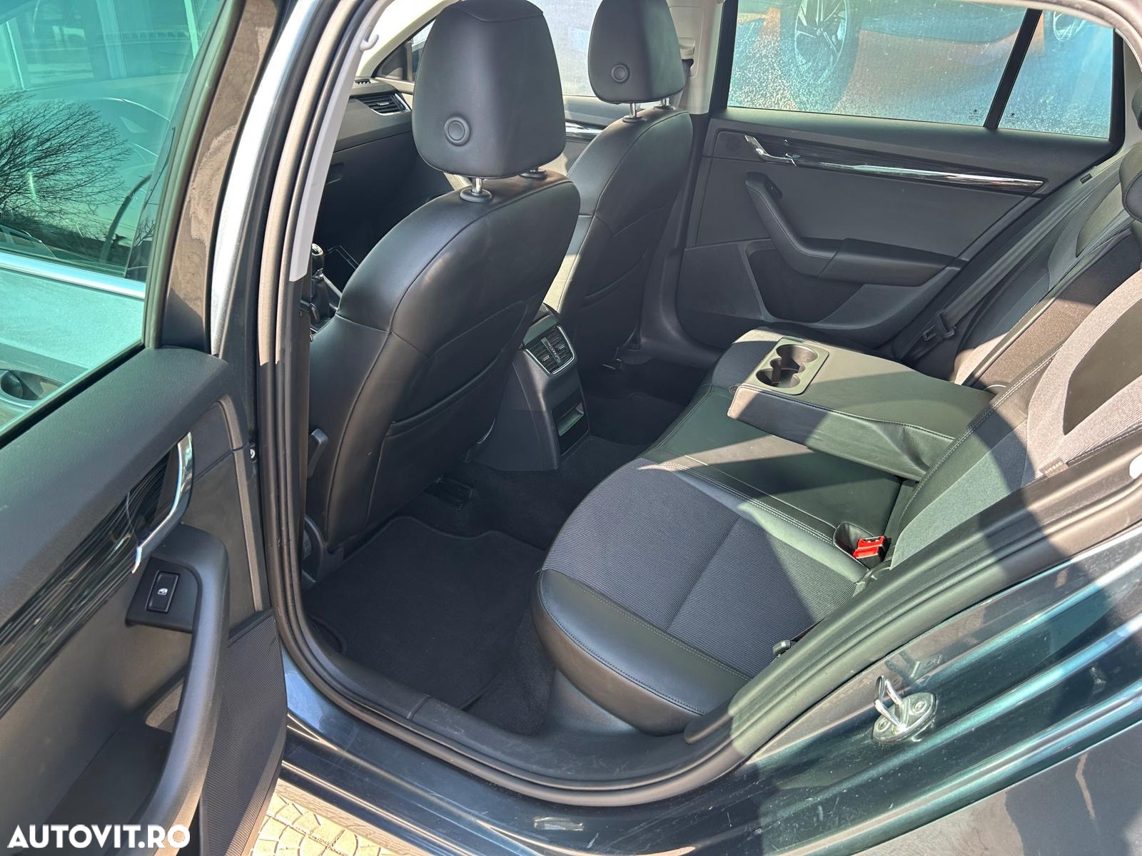 Skoda Octavia Combi 1.0 TSI Style - 8