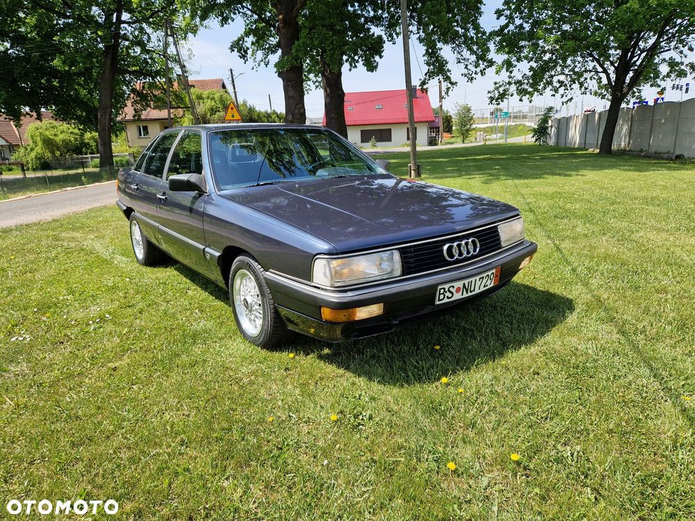 Audi 200 2.2 Turbo - 7