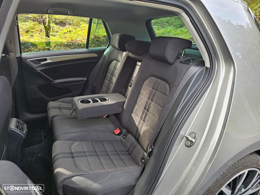 VW Golf ver-1-6-tdi-r--line - 12