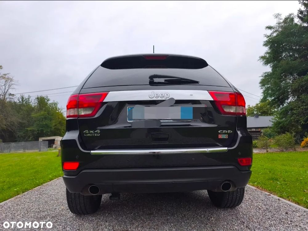 Jeep Grand Cherokee - 14