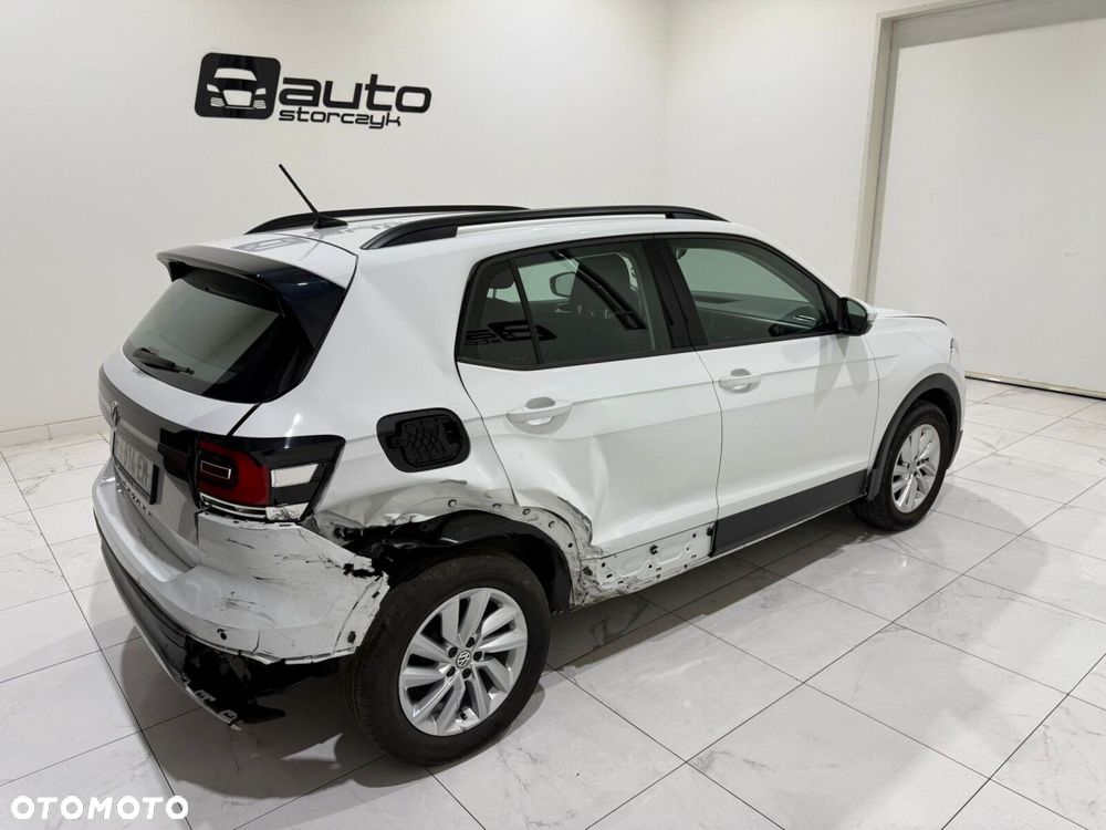 Volkswagen T-Cross - 16