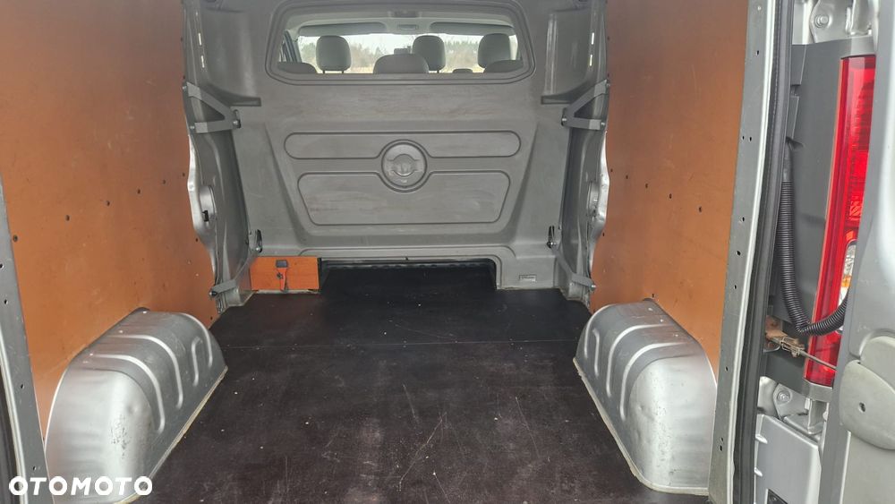Opel VIVARO L2H1 - 16
