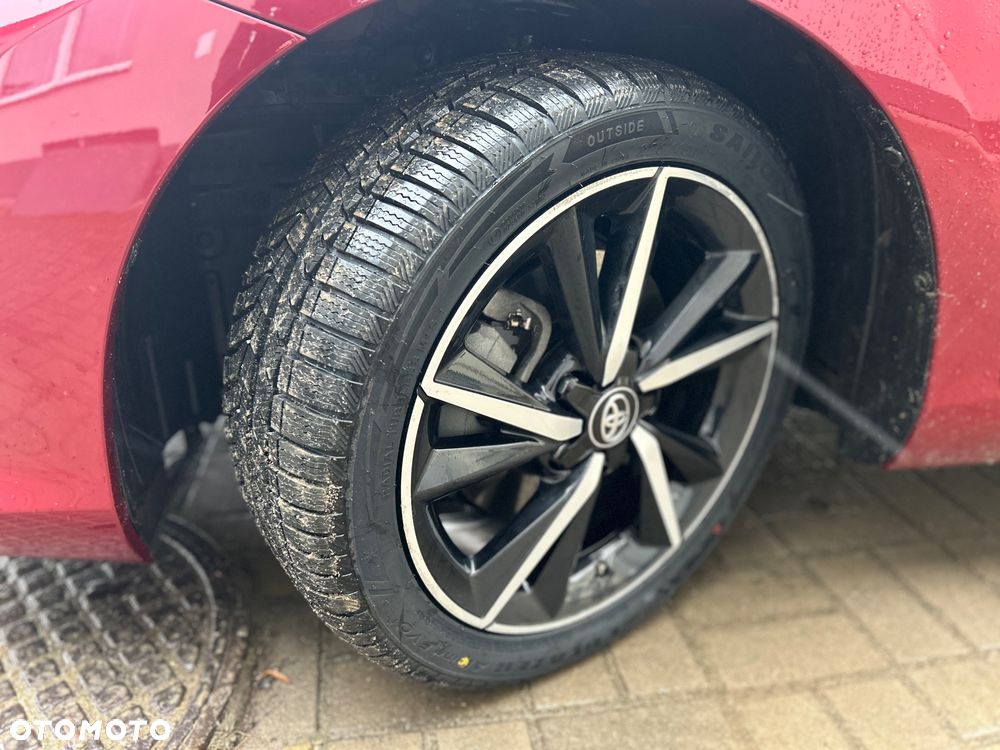 Toyota Auris 1.8 HSD Prestige - 17