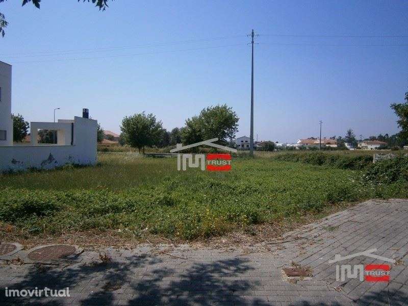 Terreno para construção - Grande imagem: 2/6