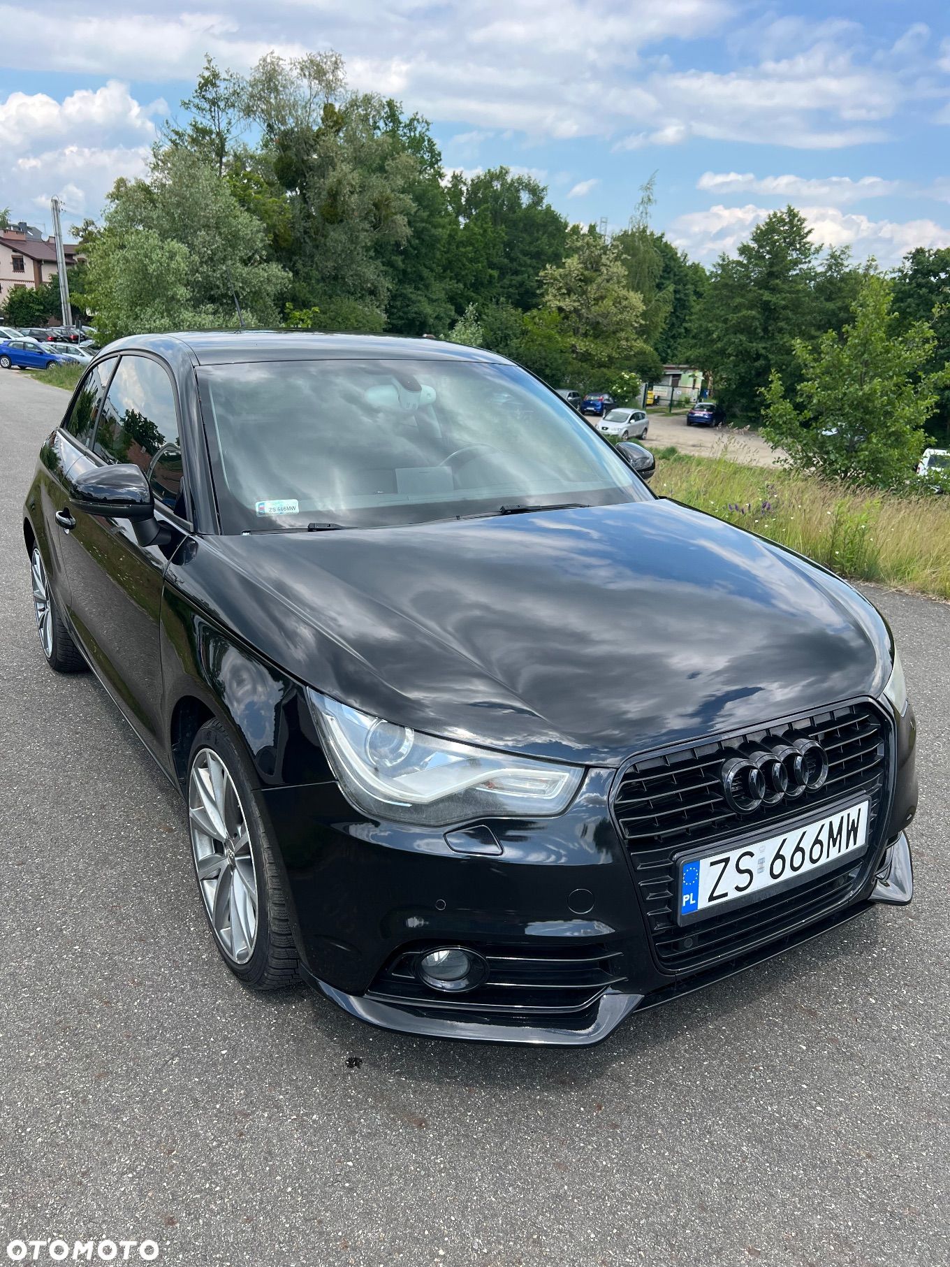 Audi A1 1.6 TDI S tronic S line Sportpaket - 1
