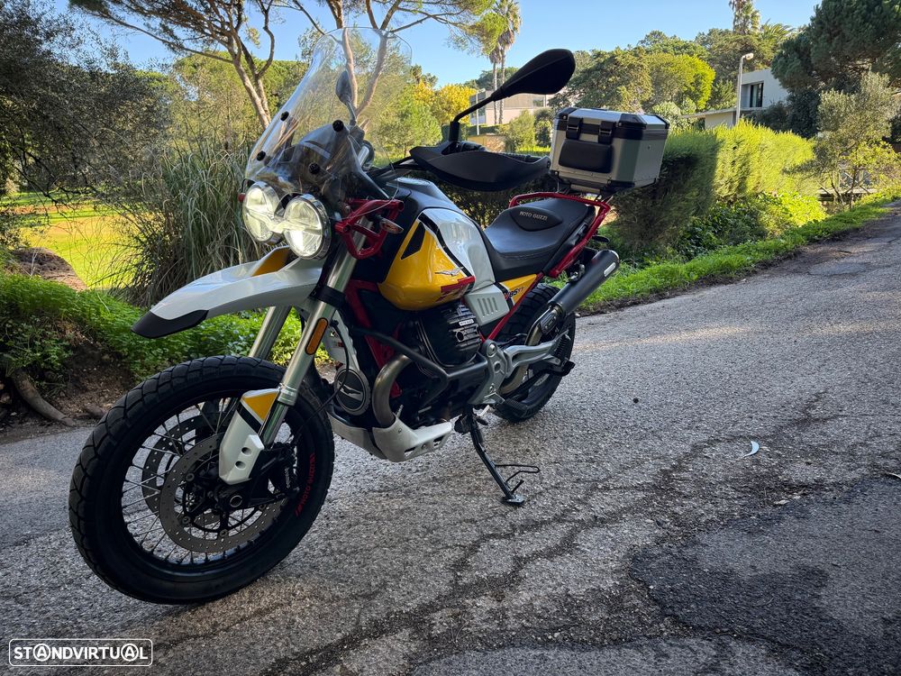Moto Guzzi V85 TT - 8