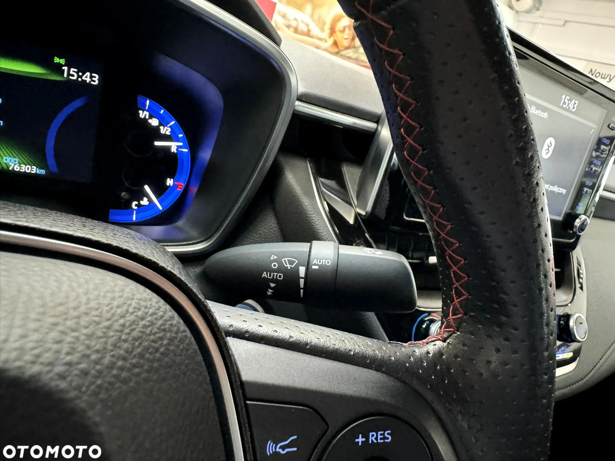 Toyota Corolla 1.8 Hybrid GR Sport - 25