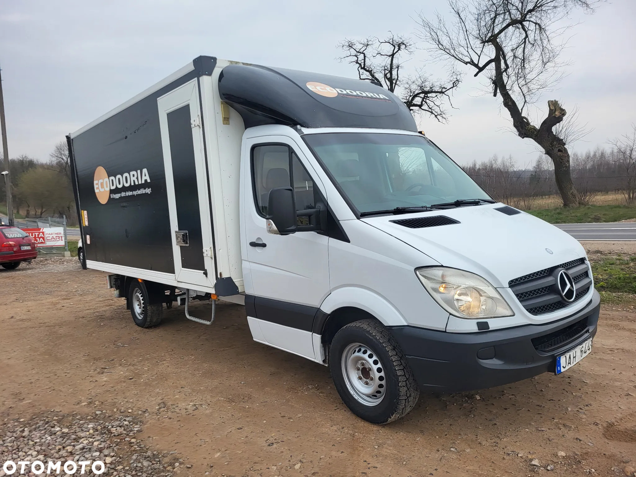 Mercedes-Benz Sprinter - 11