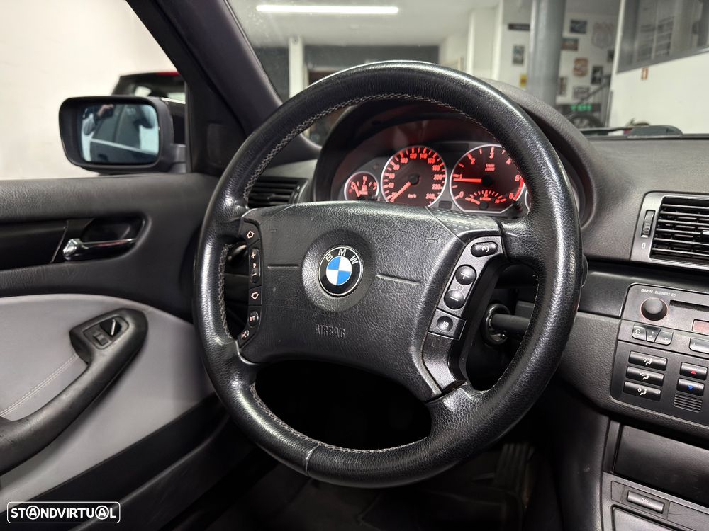 BMW 320 d Sport - 13