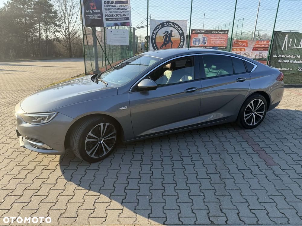 Opel Insignia 2.0 T 4x4 Exclusive S&S - 9