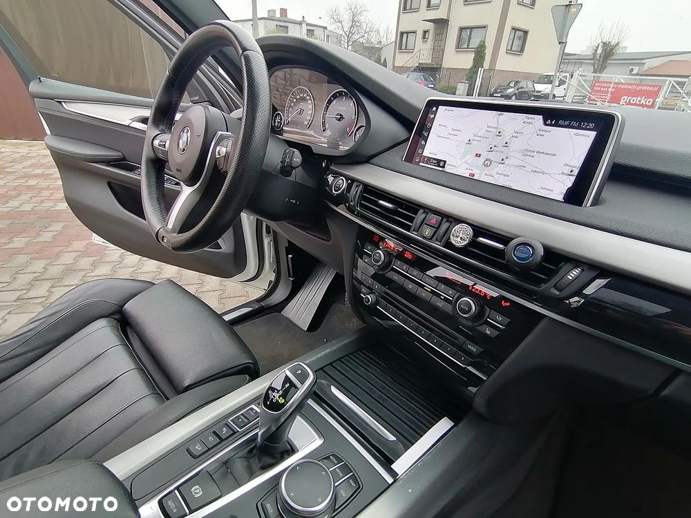 BMW X5 xDrive25d - 32